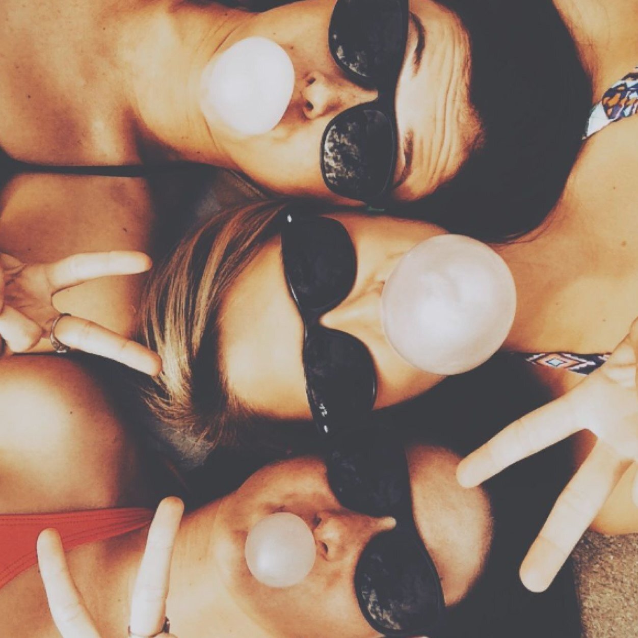 Three best friends bitching about our lives. Sometimes we're funny, sometimes we're annoying, sometimes we're deep. Follow us for a rollercoaster of feels.