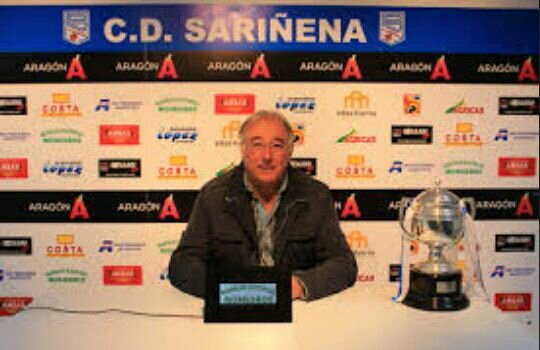 Miguel Angel Carilla Toa. Agricultor de to la vida. Vivo por y para el futbol. Soy de Sariñera del barrio de la Estacion.