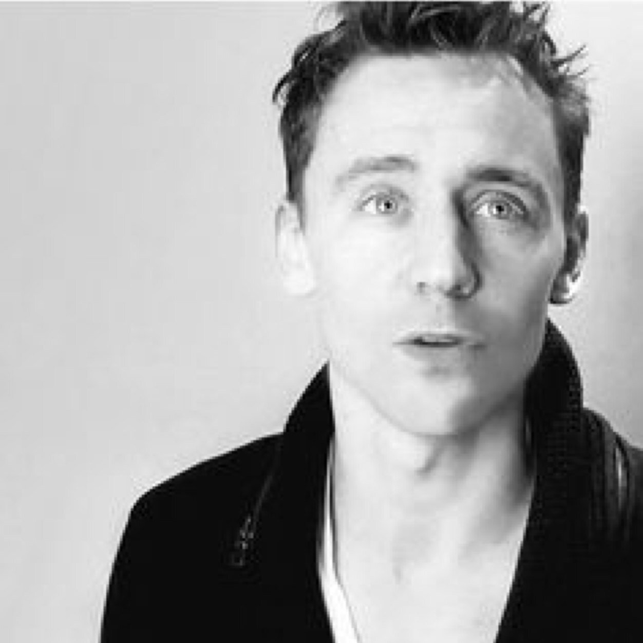 Tom Hiddleston, British actor, gentleman, and lover of life. [[ RPAccount | Gay | Tomki | OpenToAllShips | AnyRP | CrossoverRPs ]]