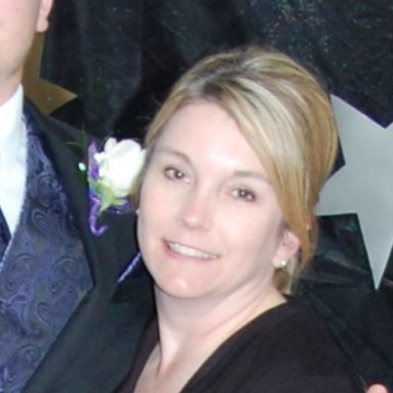 KreedKim's profile picture. 