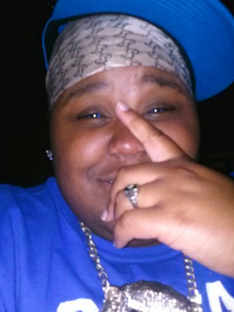 Wen u deal wit me u deal wit real life shit aint no fake n dis real bitch && that's some honesty fa yo ahh