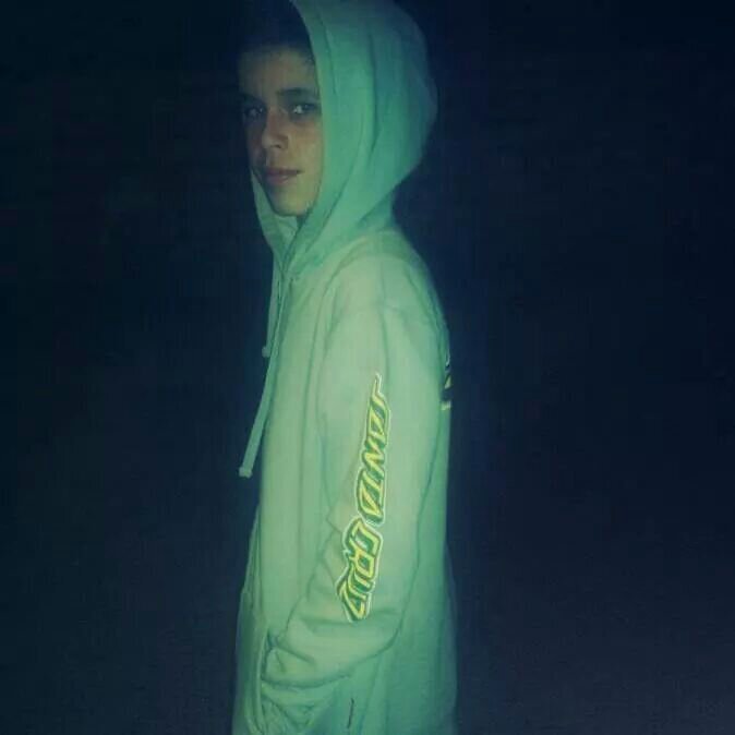 Vivir solo cuesta vida. Wpp: 2920211129 Hablame:)