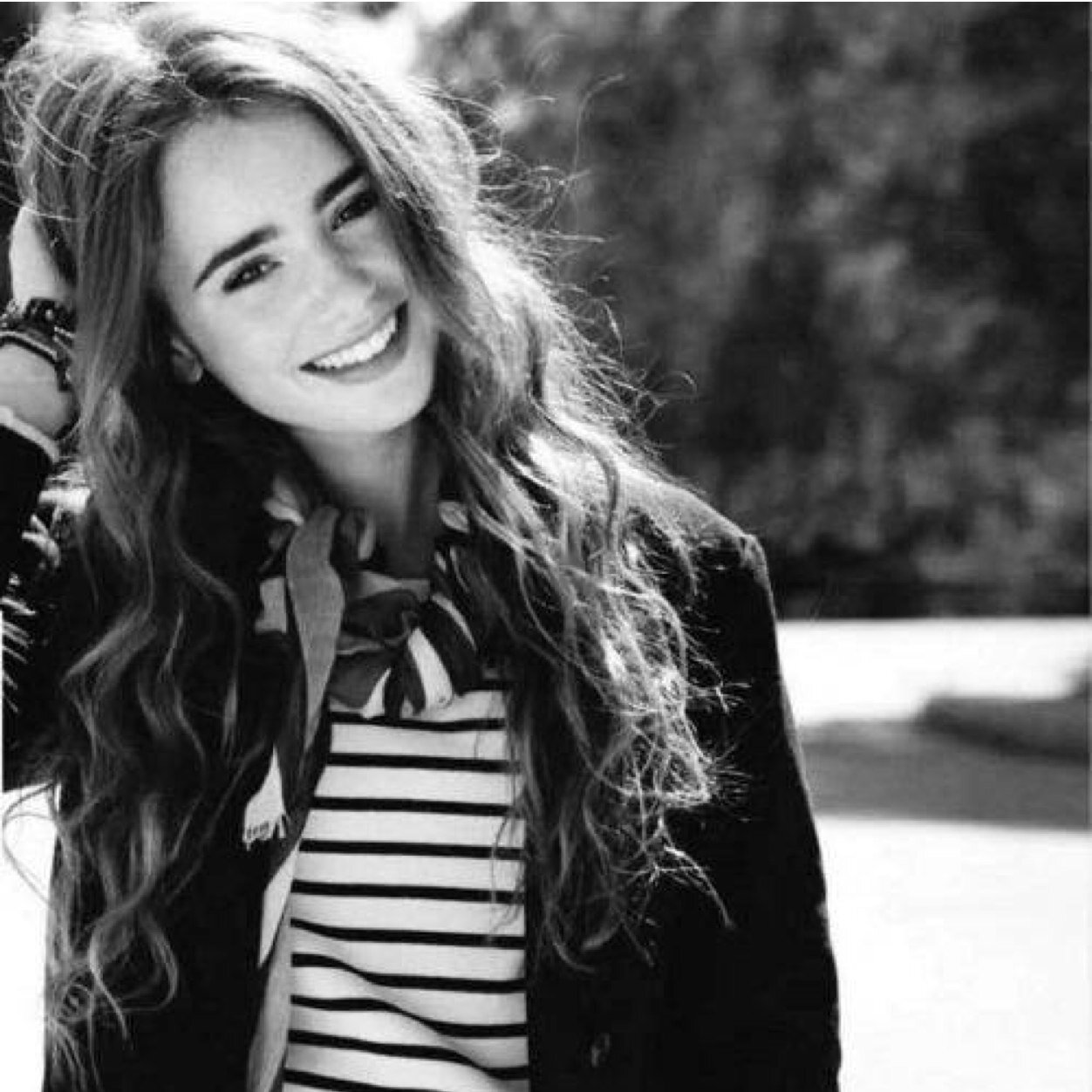 itslilybitch101's profile picture. Single • I not a nice person I suggest you stay away • Fuck everybody• RP • Dark Lily • Rebellious