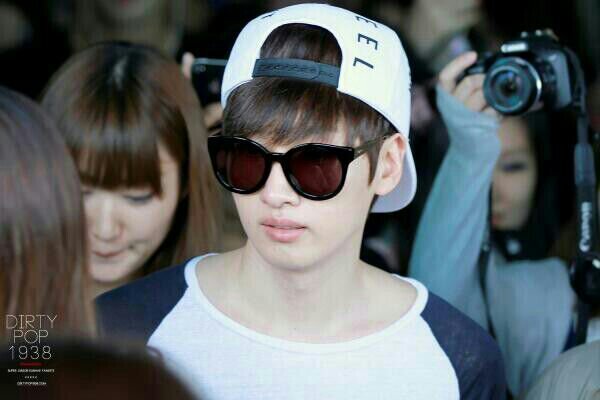 I'm crazy O_o
Only smiled Super Junior love
 미치도록 사랑합니다→♡ 은혁♡←