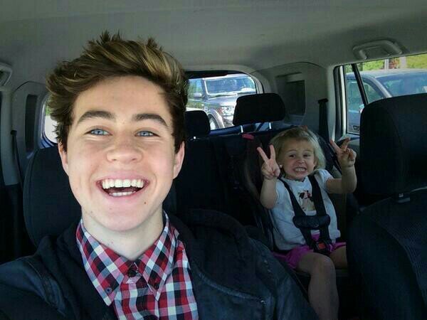 crazythevamps_'s profile picture. 1D|Janoskians|Youtubers|The Vamps|VINERS....follow me i will follow back