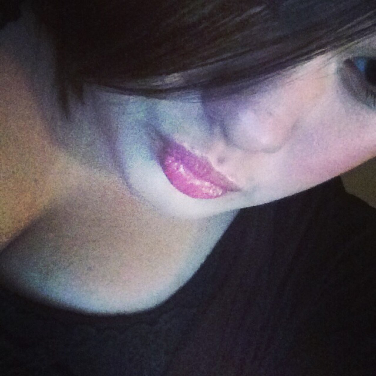 I am 19 I go to lcc I am studying to be a nurse kik me if u want to know more aide18
