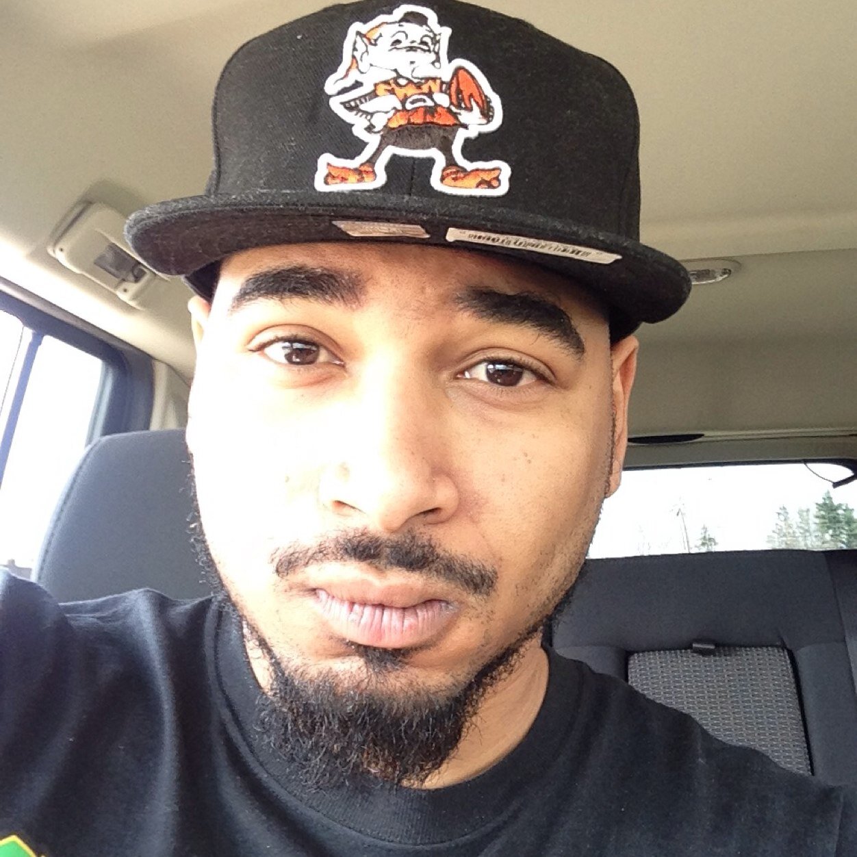 Scrilla216's profile picture. skype: sixeight2 #college graduate(WSU)