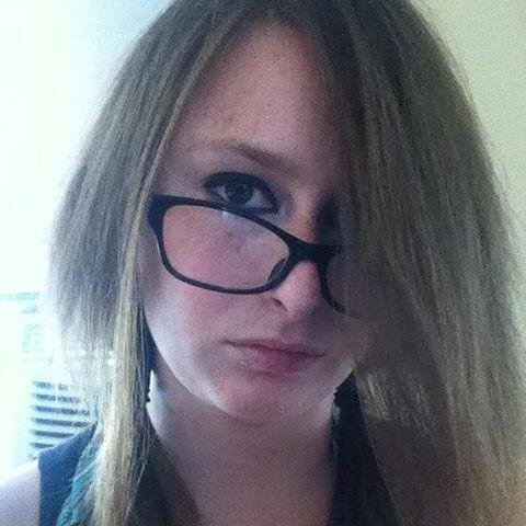 I love horror, i love metal music, i love creepy black stuff. have 10 piercings in engaged, wiccan. And trying to get fit