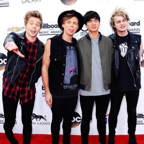5sos are my world kk