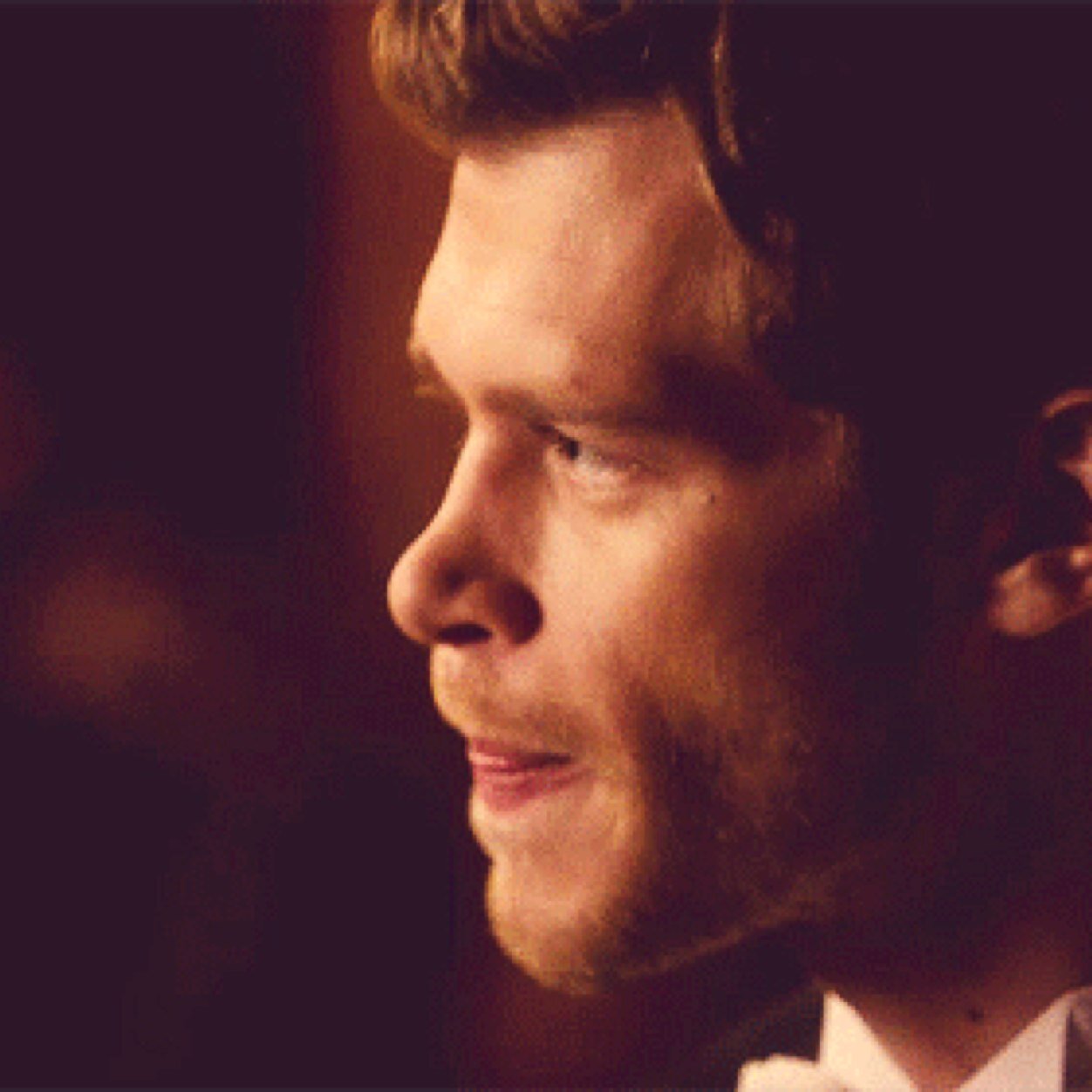 I am just your average, everyday, blood sucking freak. The king of hearts has taken mine, @HeartThrobMills -RP-