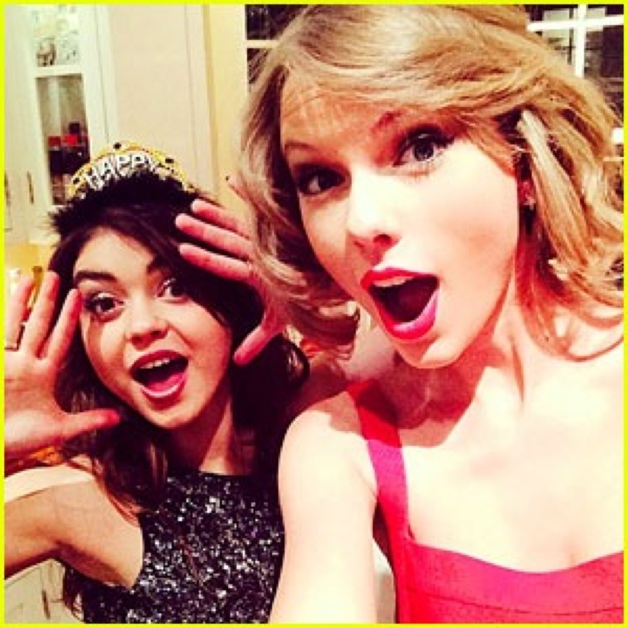 TAYLOR SWIFT #LOVE