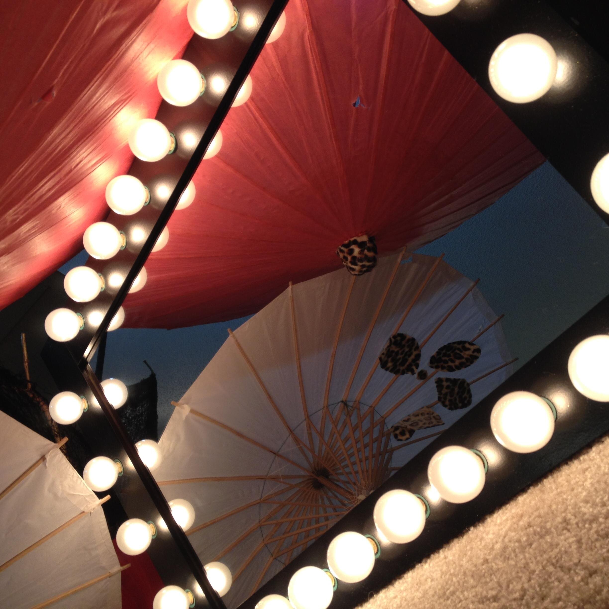 Beautiful Vanity mirrors with lights