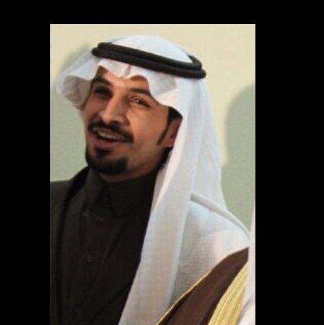 متابع لـ الشعر وارسل قصائد الحكم ((رجلا علئ ربعه مثل وابل الغيث ... ورجلا عليهم مثل ساف العجاجي))