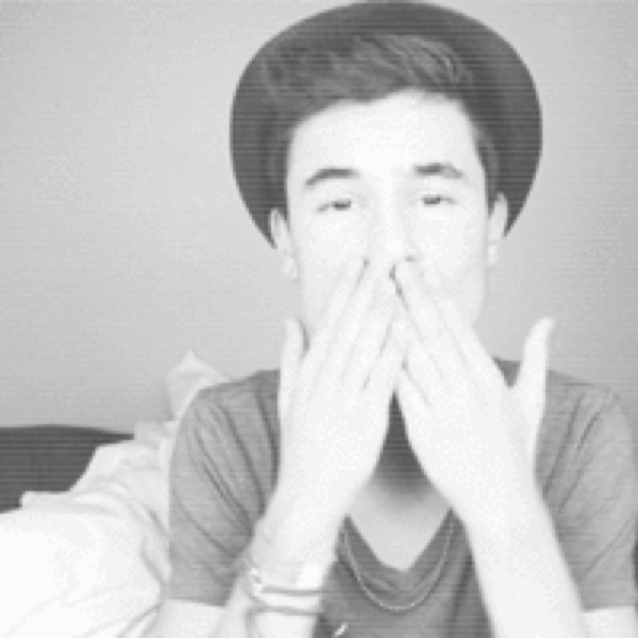 o2l | bethany mota | makeupbymandy24 | magcon | 1D
