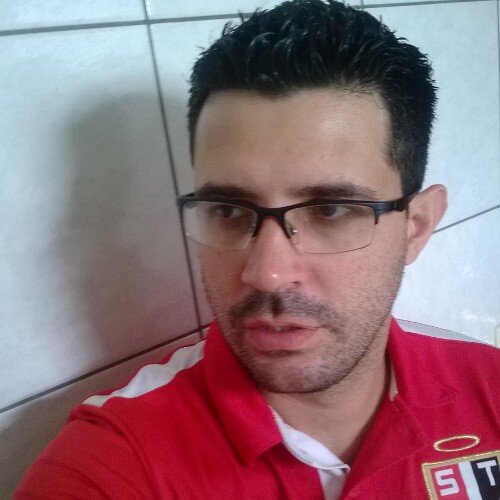 Normalmete digo: não me siga que eu to perdido.. mas se quiser não posso impedir e ainda vou achar bom.