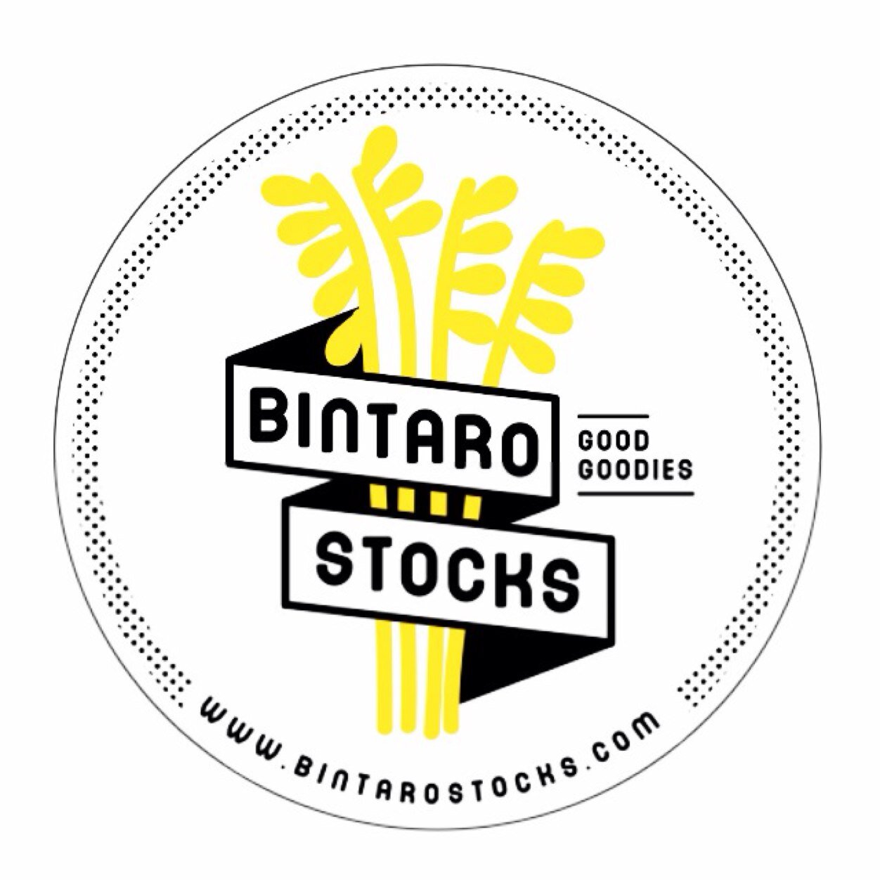 Pomade, comb, shoes, chino, fitness nutritions, fitness stuff, cokoten cassava chips. Instagram : bintarostocks