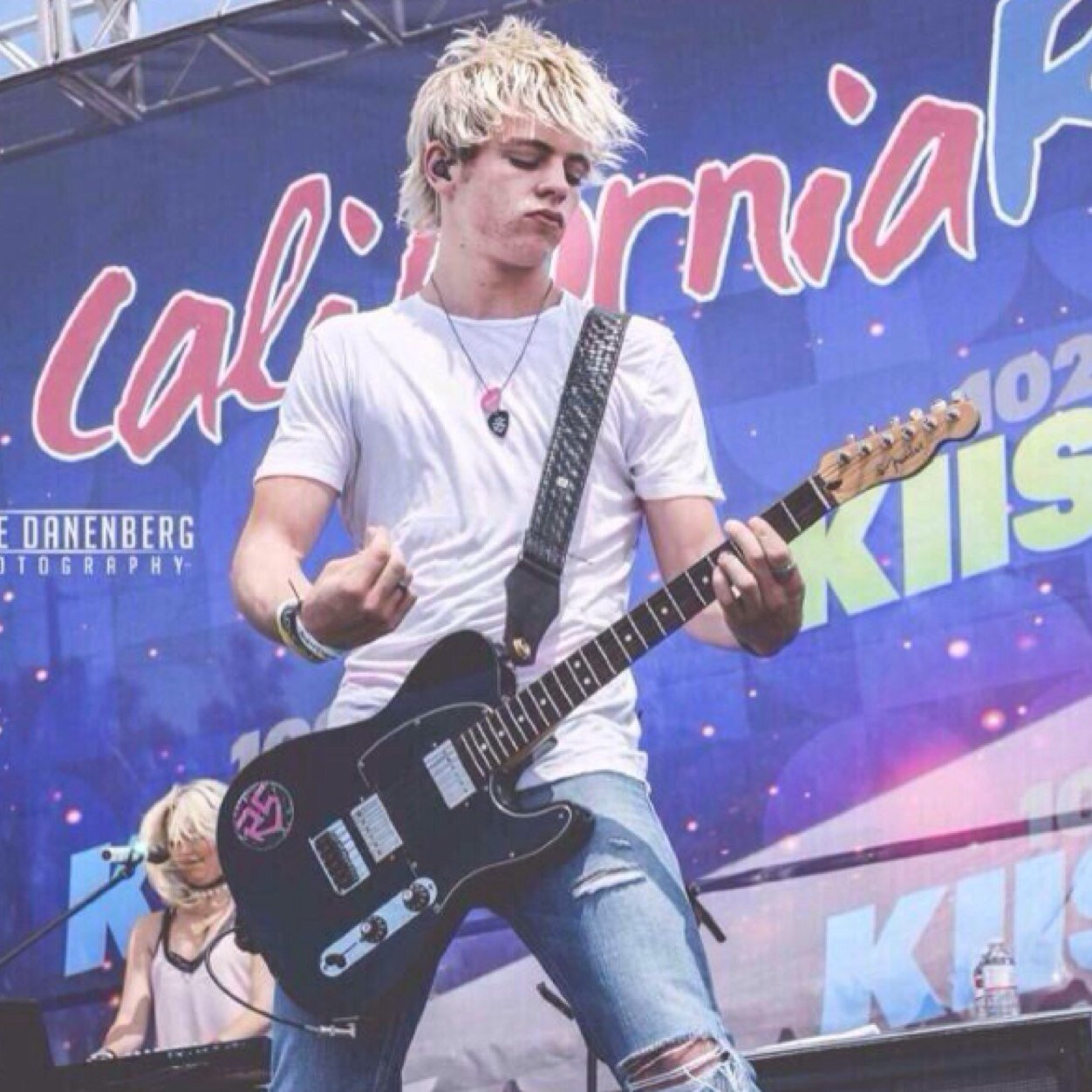 Hi, my name is Austin! Austin Moon! I'm an overnight sensation and I love pancakes!