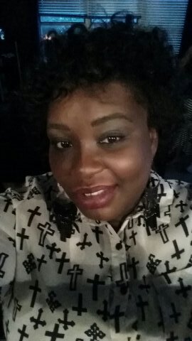 IG: @Dinise.Irie