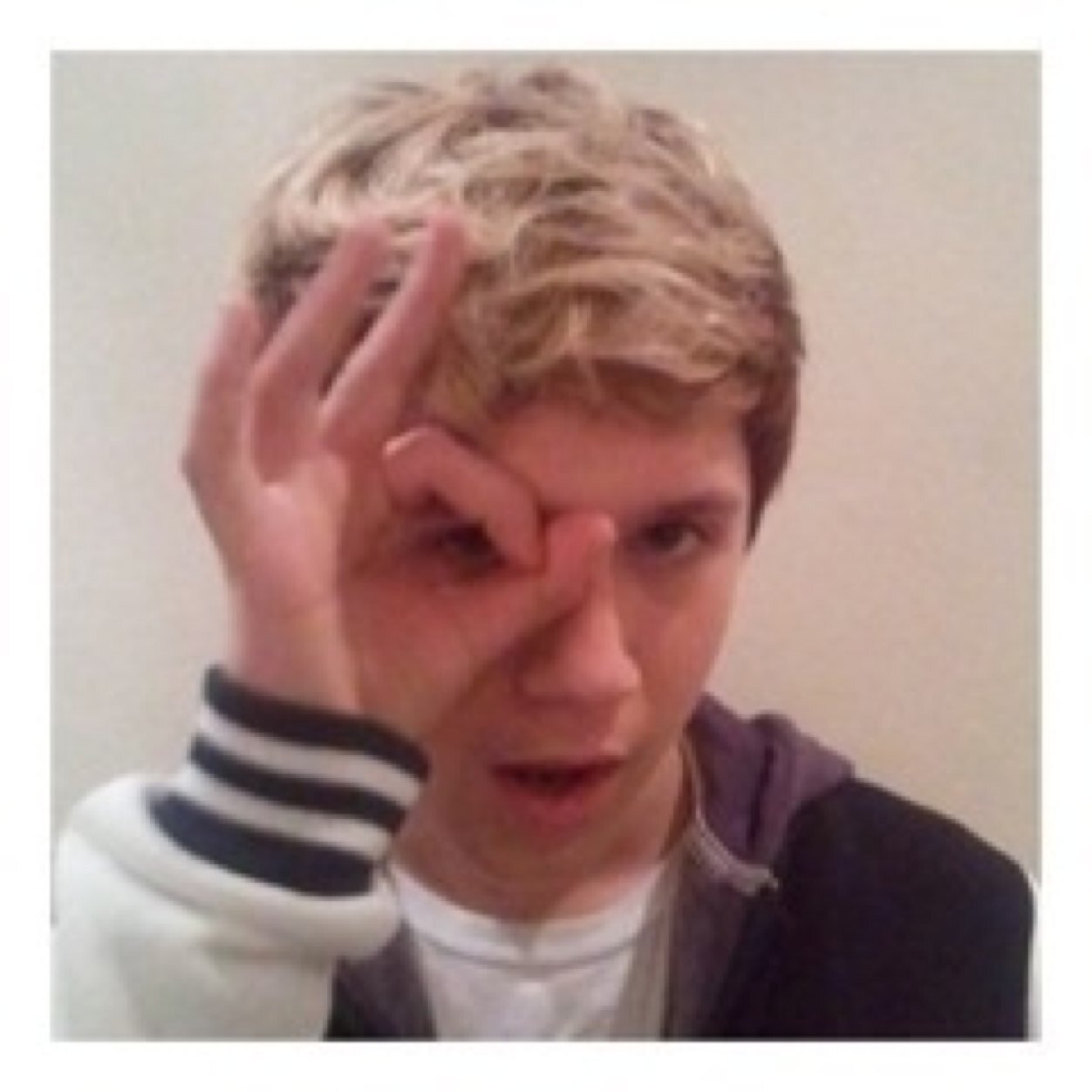 Free follow but if you want to follow @tryanniall that be cool