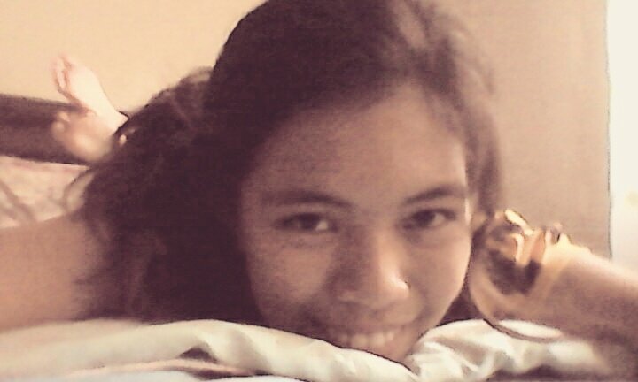 Studied at Bataan Peninsula State University ➡ 17 y/o ➡ MusicLover