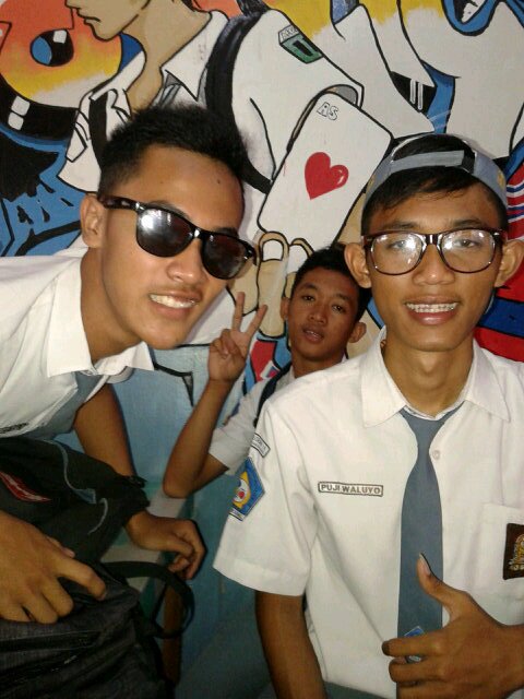 Pujiwly's profile picture. MANCHESTER UNITED