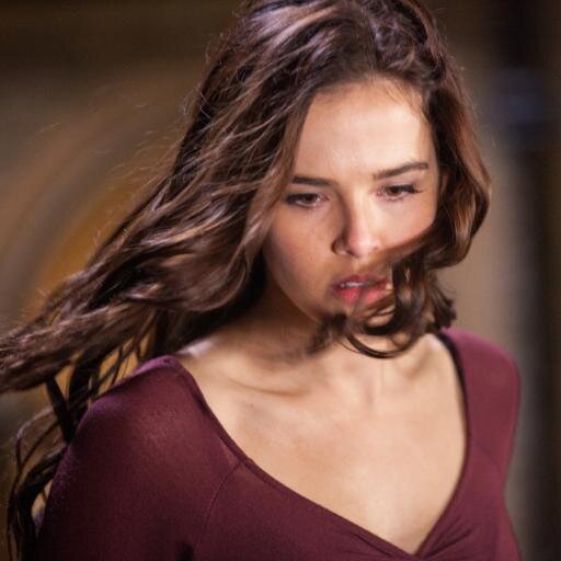 Roza Hathaway. #VA RP •single lookig for her dimitri• found her lissa: @MoroiVampire