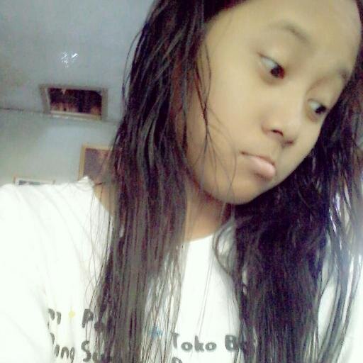 ikha_yk's profile picture. 