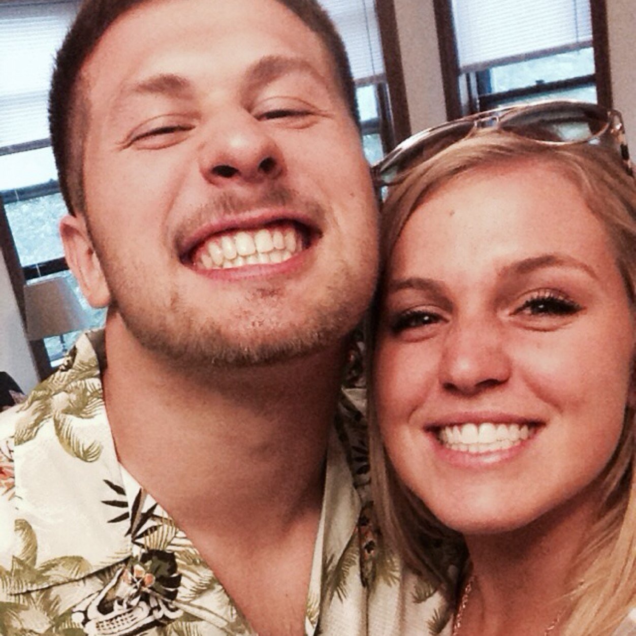 schitty6's profile picture. 