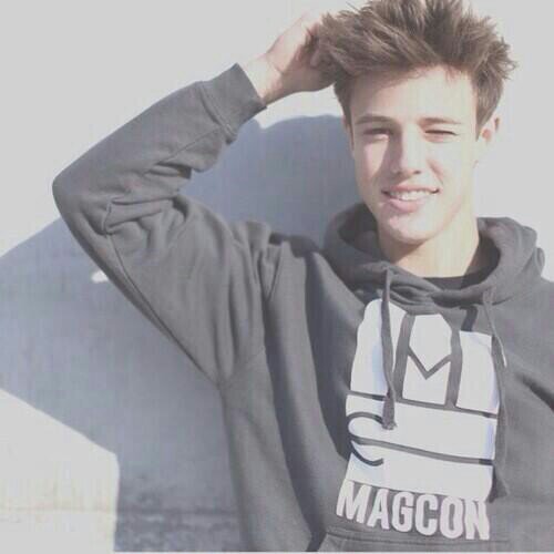 Vine/Magcon/FL/ ♥Miley is my world and my love♥