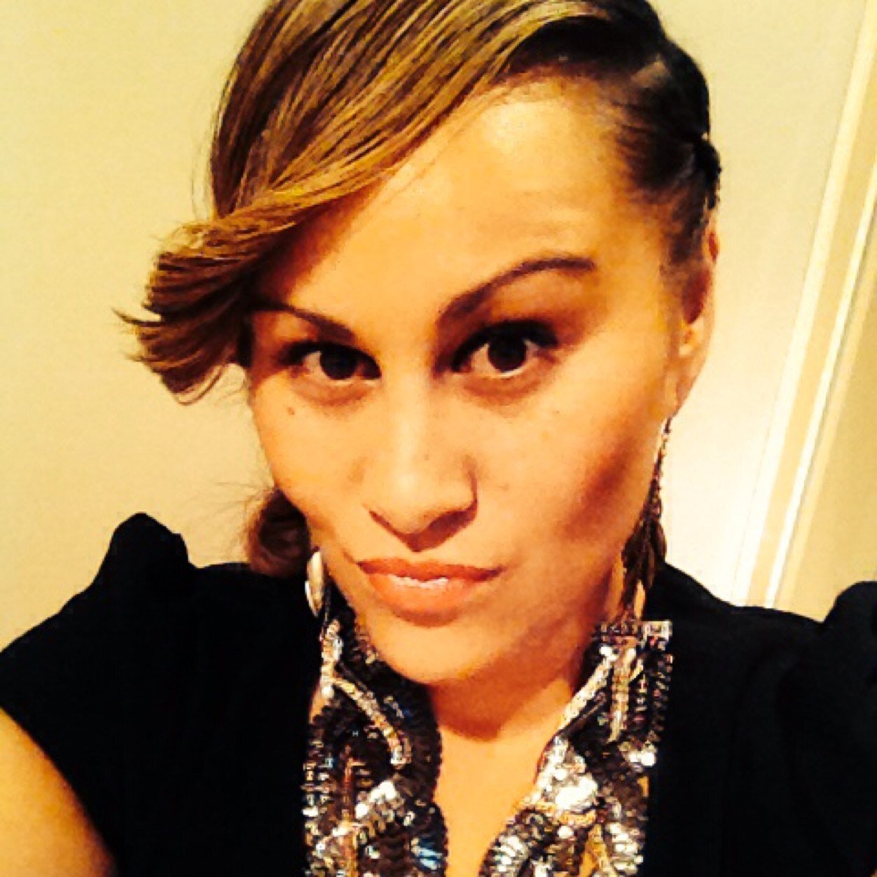 TaShEe_15's profile picture. 