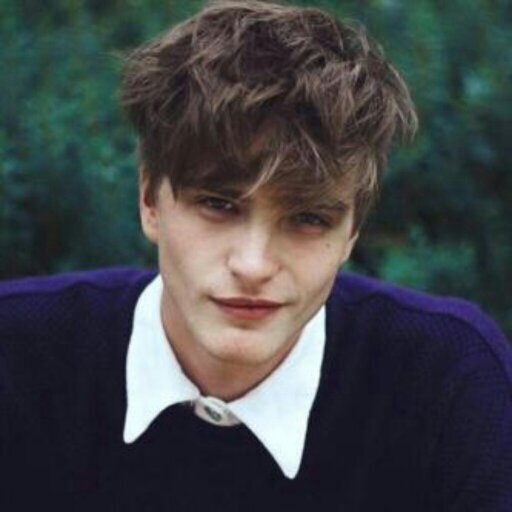 Onnx997's profile picture. ‏‏أنا حاجه كويسه  -أستغفر الله وأتوب أليه - http://t.co/Dpq0qLso83‎