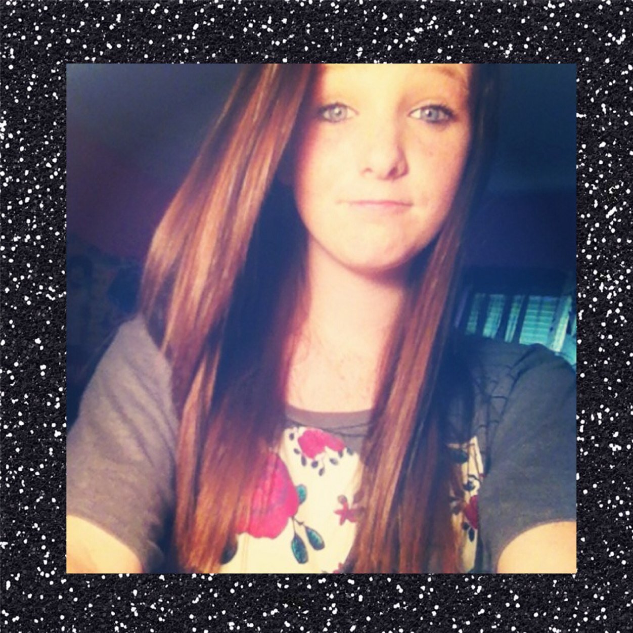 ✨she looked up at the sky, with tears in her eyes. she begged for forgiveness, as she said her last goodbye✨