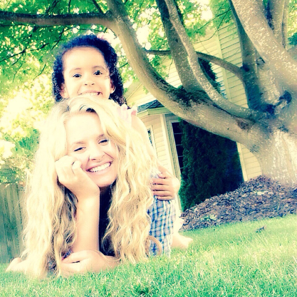 _rileyjo's profile picture. 