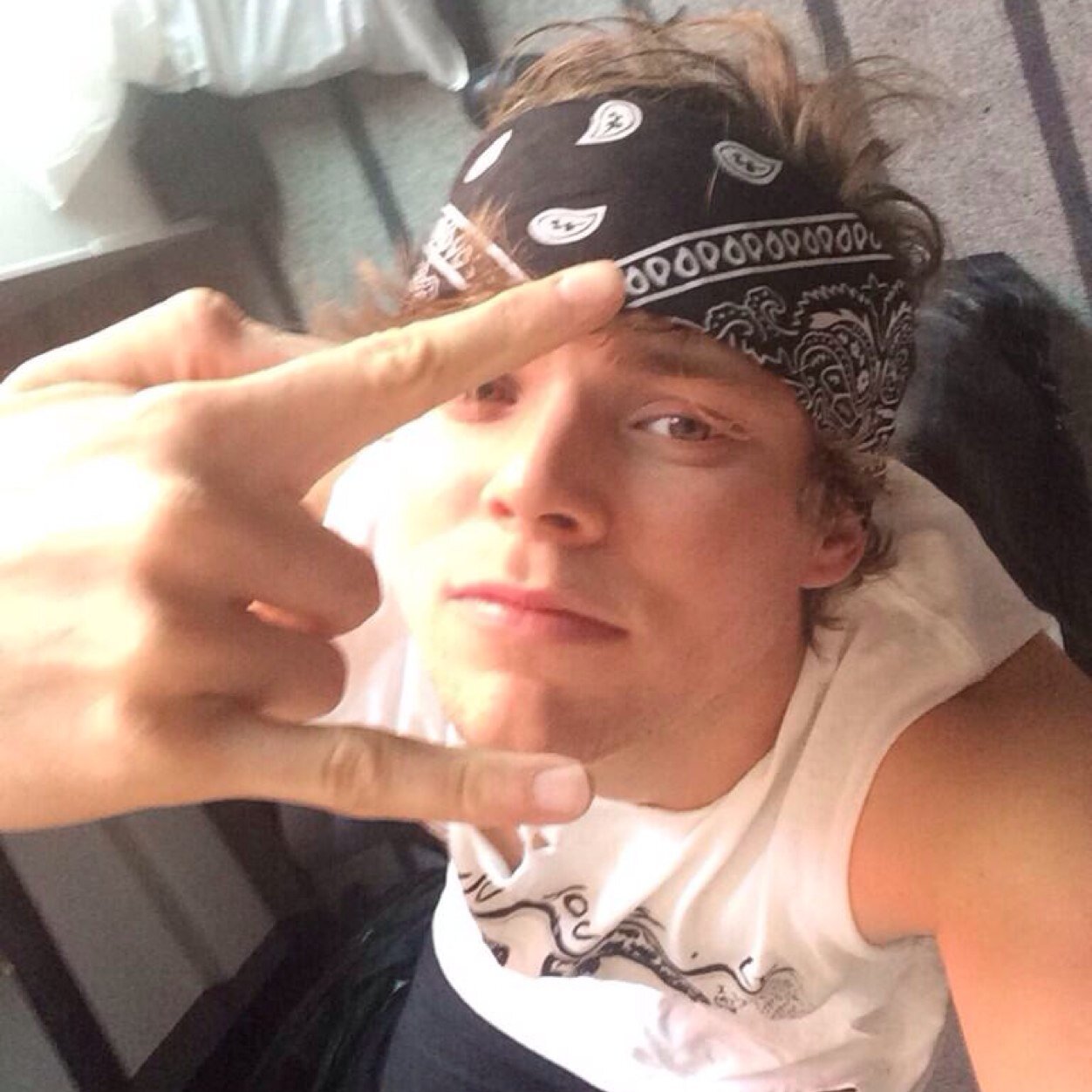 user says it all - @lazykidluke