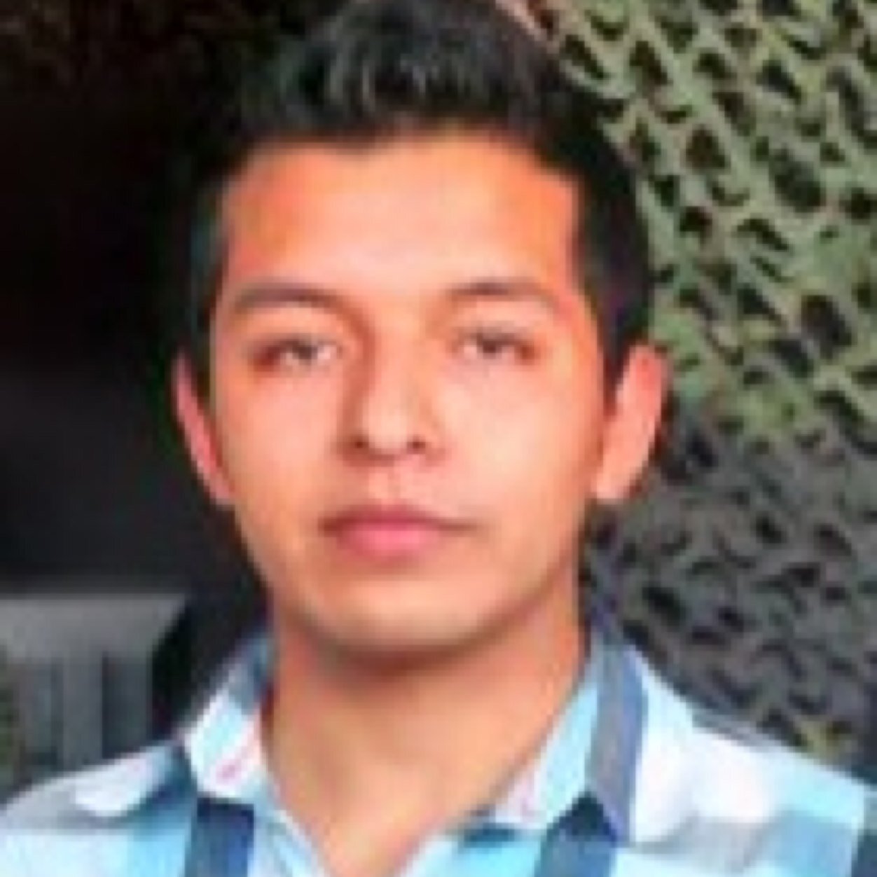 SOY COMO SOY Y NO CAMBIARE
POR NADA NI NADIEN!!... (I will
follow you follow me) SIGUEME Y
TE SIGO