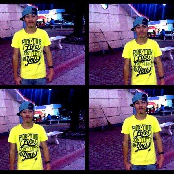 I'm a cute guy,student,loves good people,I hate fagoots & plastics,ENJOY YOUR LIFE