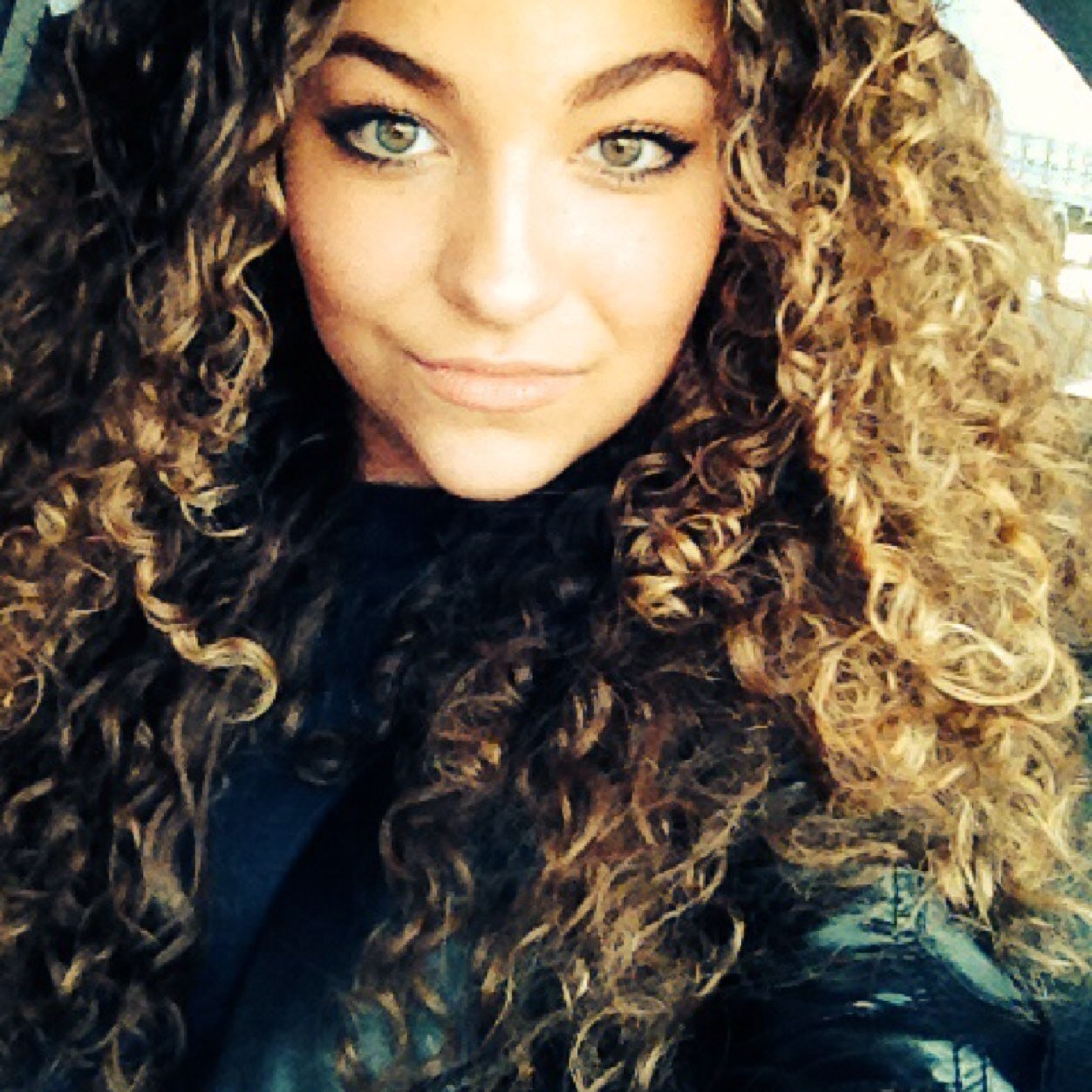 naominemethr's profile picture. Instagram @naomirosali