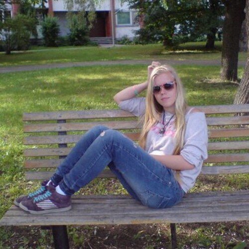 Viktori56462085's profile picture. 