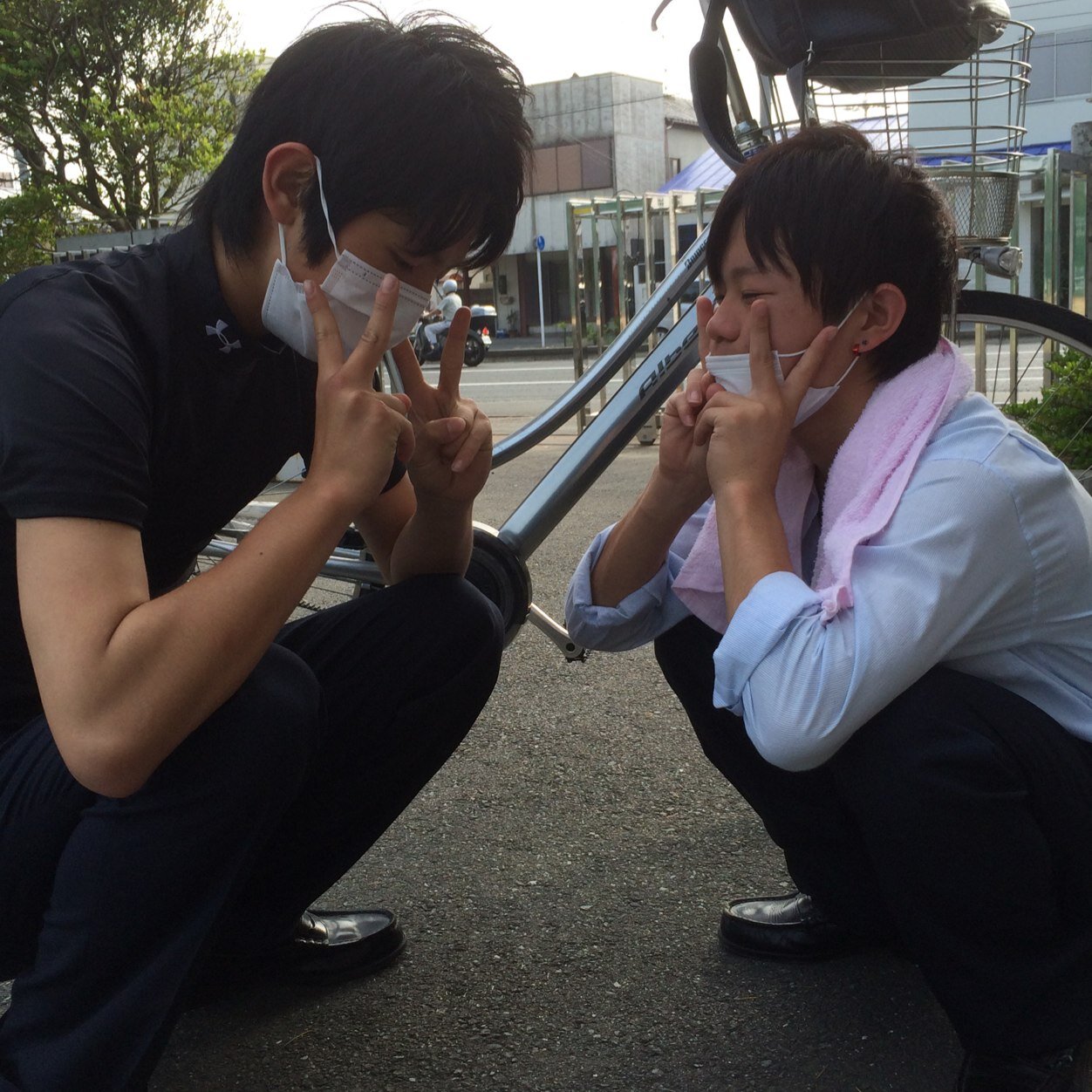 麁玉、学院、ほんものの馬鹿です、仲間は一生もん、UVERworld大好き、頑張るぞ
