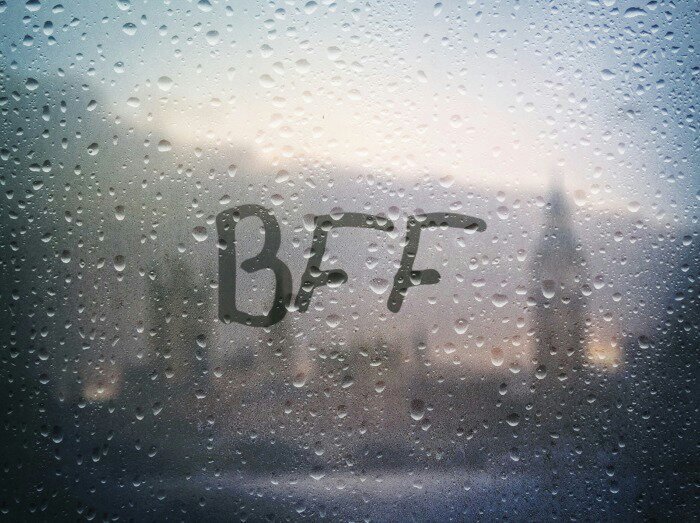 Friendship was like a star, she does not always visible. But she's always there for you.