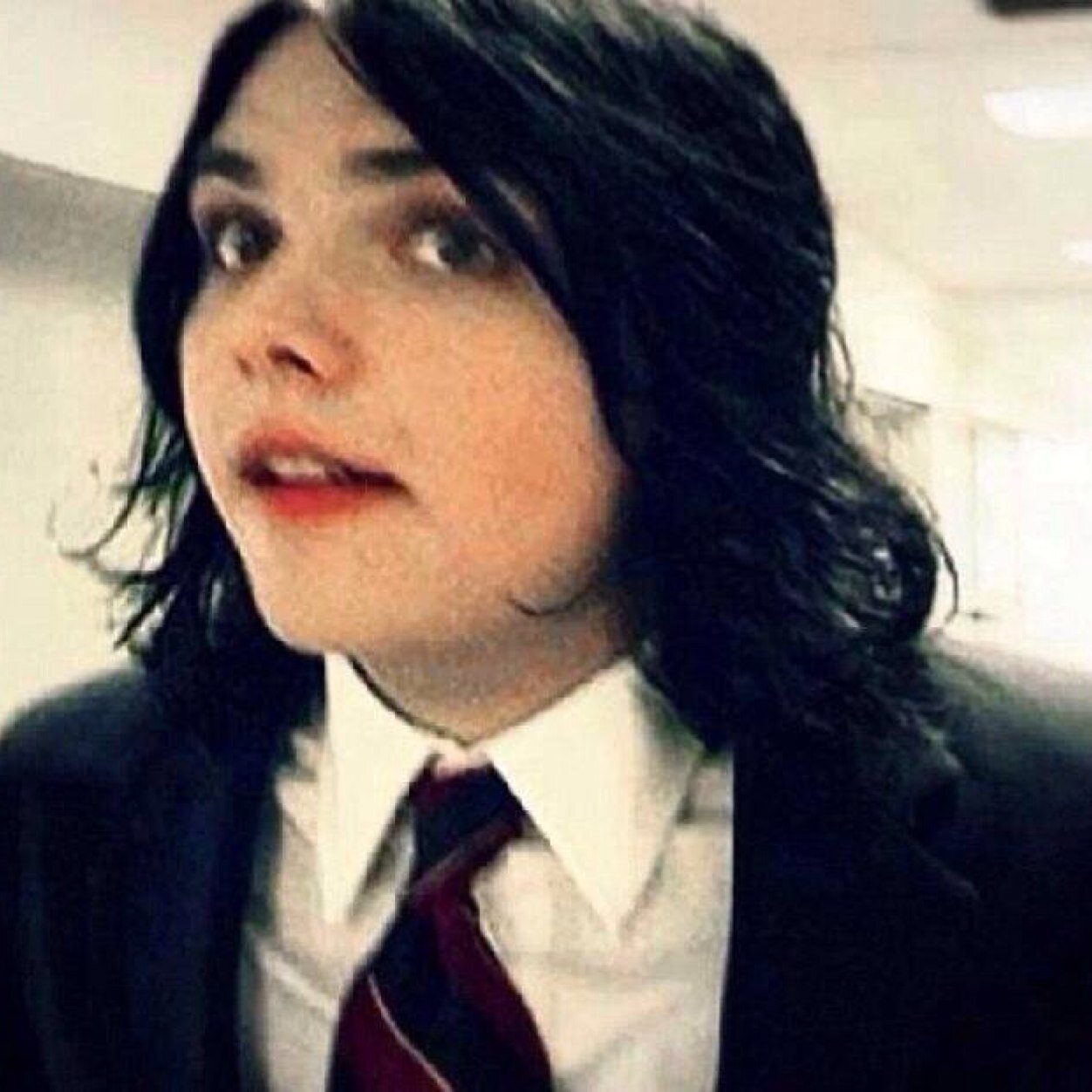 All I want for my birthday is Frerard making out in my bedroom...