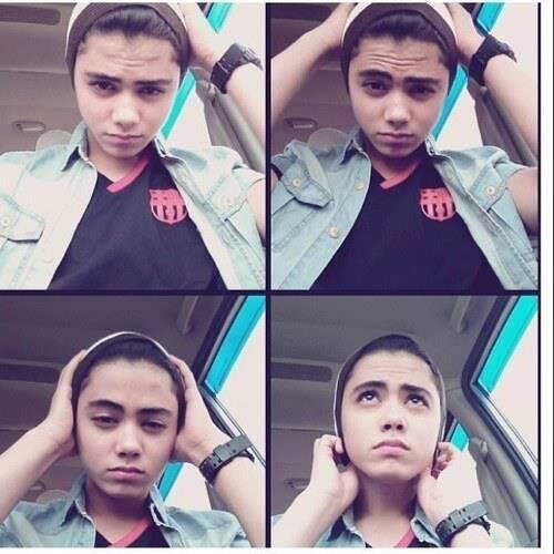 ratnadikry's profile picture. 