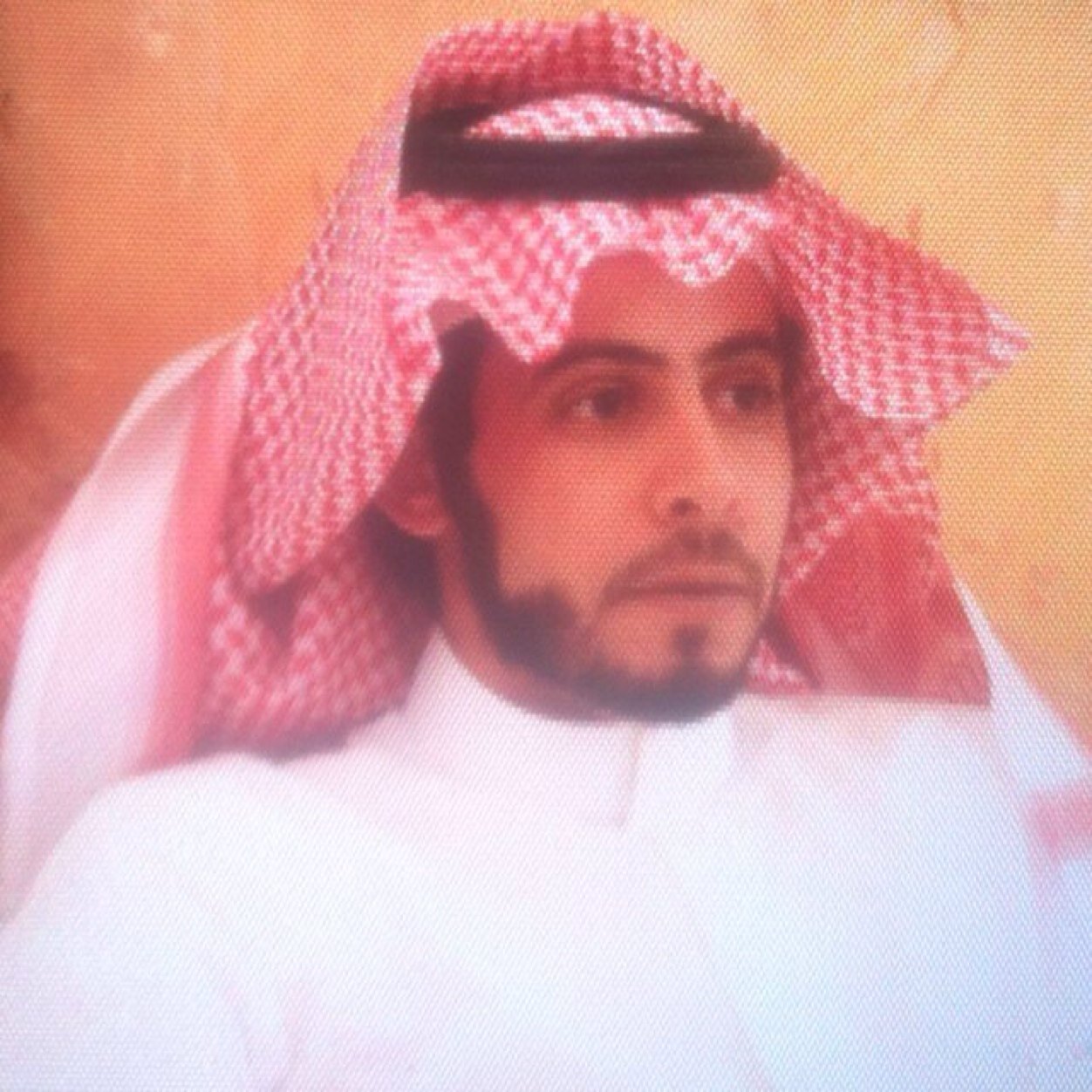 بعض الحسابات تأتيك بوجه حسن ومن ثم تنقلب لوجه سئ
فلا يلام من يتابعها _الدوادمي_الجمش