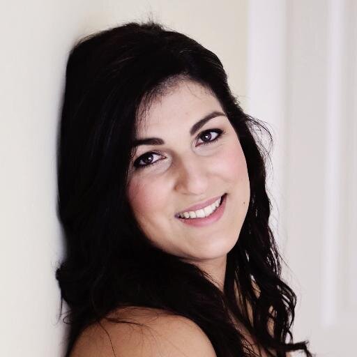 Social Media | Mom | Love to bake