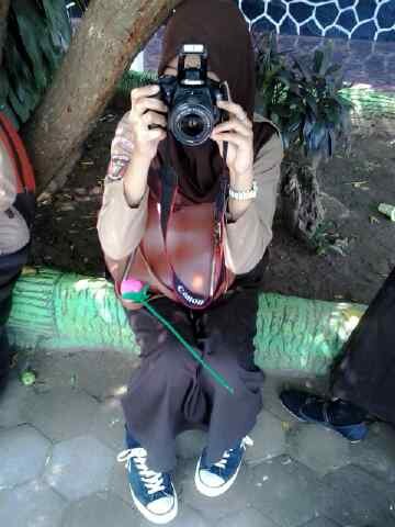 And_Dinni's profile picture. 