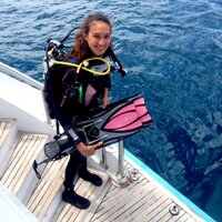 nadine chandrawinata (@nadinelist) 's Twitter Profile Photo nadine chandrawinata (@nadinelist) 's Twitter Profile Photo
