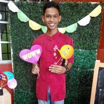 Official Hanezz Sykes.F/b Hanezz Sykes....Muahmmad Noor Rahim..16y/o...Waghih NoGori SomBilan....Taken By Sofea