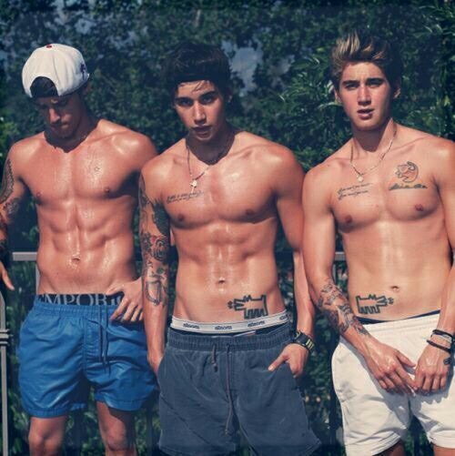 The Brothers Brooks/ 1D/ 5SOS♥...........#RealGirlsEatCake