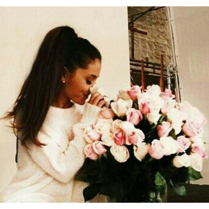 Love_arianatorx Profile Picture