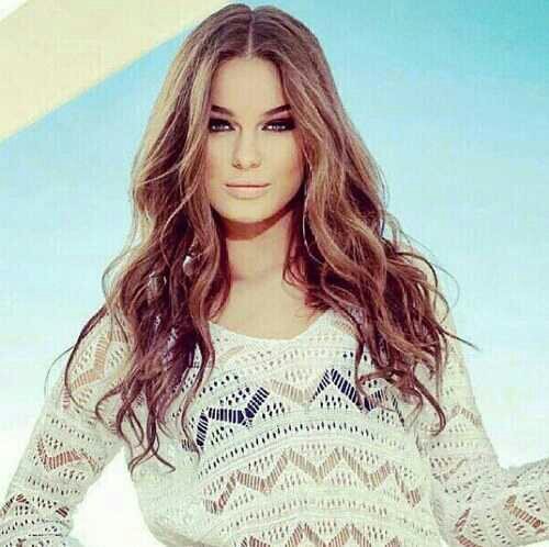 alexisDeBruyne's profile picture. Amature model